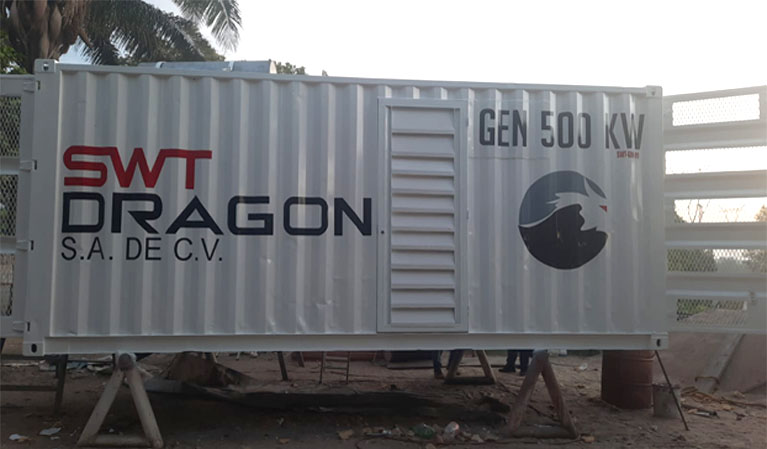 Remolque de trailer rotulado